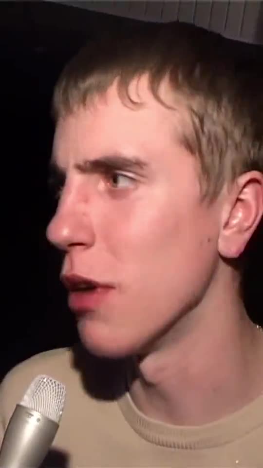 Turn Your Photo Into a Dimitri Meme AI: Amanhã é Feriado, Starring You