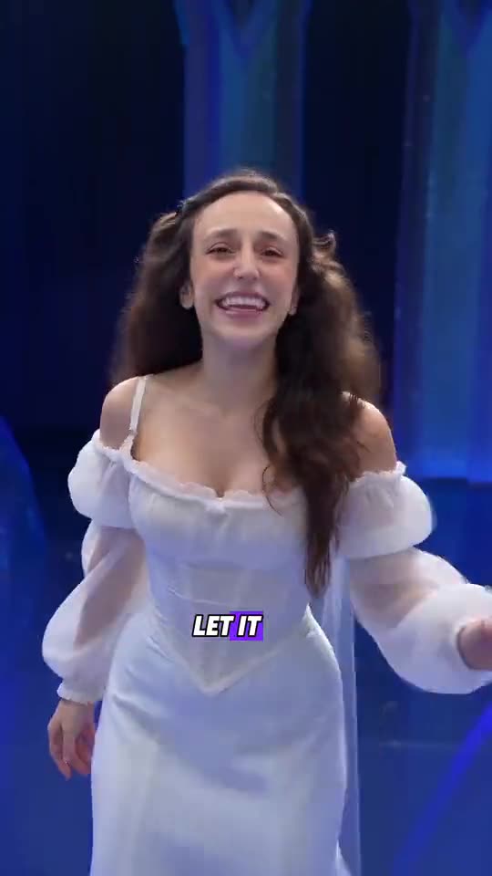 Turn Your Photo Into a Elsa AI Trend: Let It Go in the Ice Palace, Starring Your Kid