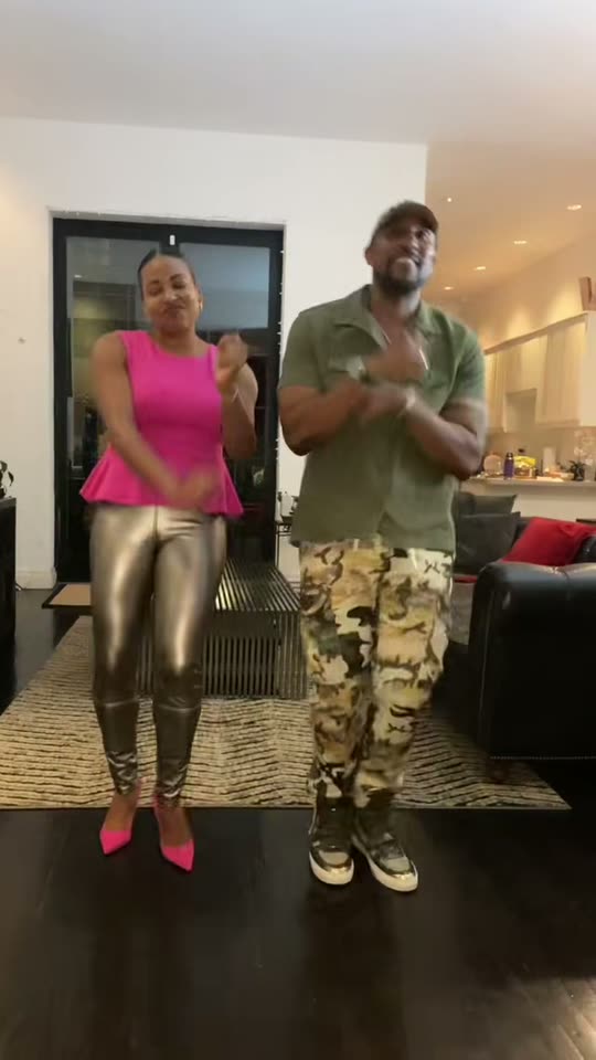 No Guidance Dance: Do the Train Dance or a Duo From Your Photos — AI meme template preview