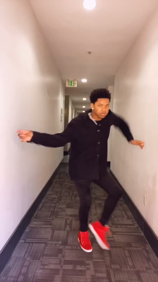 Toosie Slide AI: Do the Toosie Slide Dance by the Grand Piano — AI meme template preview